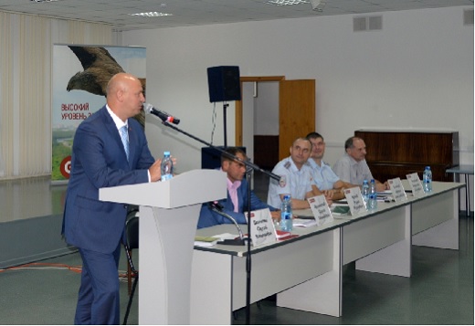 2-Выступление директора ЧОП САФЕТИ-ТЭК С.Н.Демченко .jpg